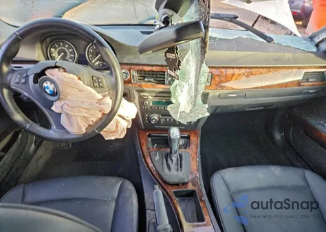 2013 BMW 328 Xi z USA, uszkodzony, nr VIN WBAKF3C56DJ385268